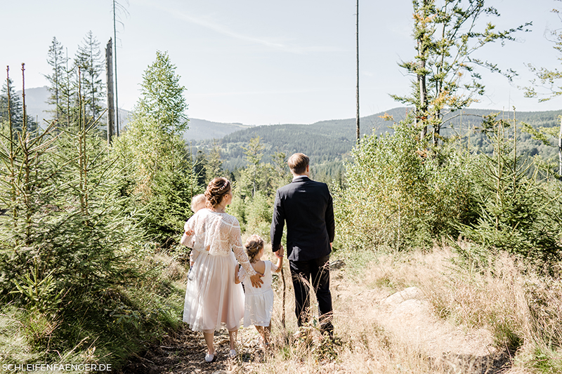 Hochzeit und Trauung im Bayrischen Wald mit Kindern